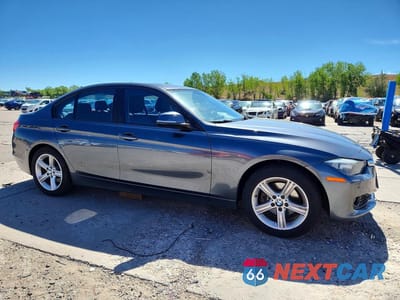 Czwarte zdjęcie samochodu z boku: 2013 BMW 328 XI VIN:WBA3B3G54DNR79716 - miniatura