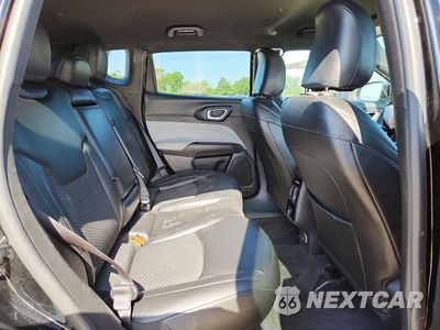 Zdjęcie 11 z 13 samochodu: 2025 JEEP COMPASS LATITUDE VIN:3C4NJDBN6ST571694 - miniatura