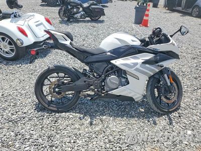 2026 CF MOTO 300SS LCEPDPL75T6003627 - główne zdjęcie licytacji z USA - miniatura