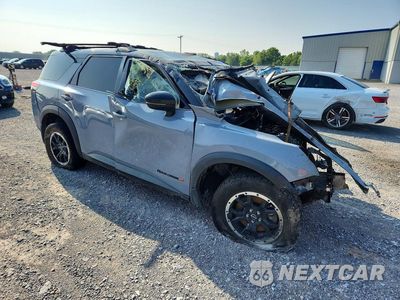 Czwarte zdjęcie samochodu z boku: 2025 NISSAN PATHFINDER ROCK CREEK VIN:5N1DR3BD6SC302401 - miniatura
