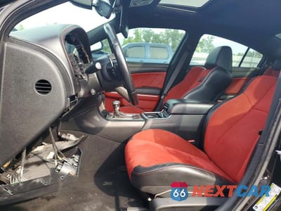 Zdjęcie 7 z 12 samochodu: 2020 DODGE CHARGER SCAT PACK VIN:2C3CDXGJ6LH207702 - miniatura