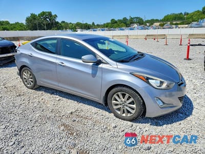 Czwarte zdjęcie samochodu z boku: 2015 HYUNDAI ELANTRA SE VIN:5NPDH4AE5FH607373 - miniatura