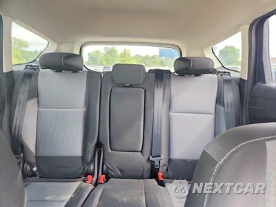 Zdjęcie 10 z 13 samochodu: 2017 FORD ESCAPE SE VIN:1FMCU0GD7HUE85523 - miniatura