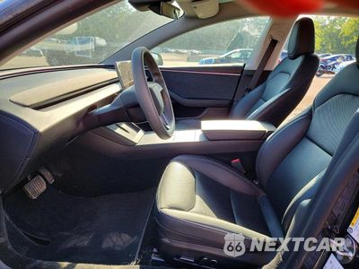 Zdjęcie 7 z 13 samochodu: 2024 TESLA MODEL 3 VIN:5YJ3E1EB2RF798157 - miniatura