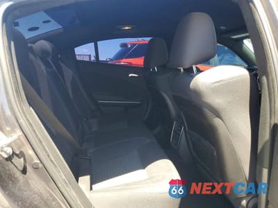 Zdjęcie 10 z 12 samochodu: 2019 DODGE CHARGER SCAT PACK VIN:2C3CDXGJ3KH579156 - miniatura
