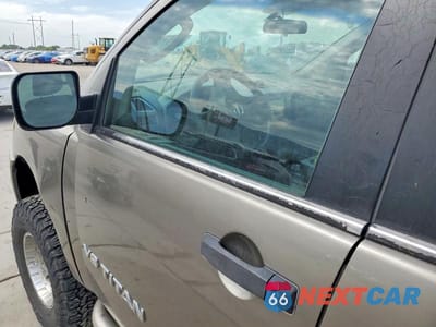 Zdjęcie 8 z 12 samochodu: 2006 NISSAN TITAN XE VIN:1N6AA07B76N512405 - miniatura