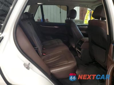 Zdjęcie 10 z 12 samochodu: 2014 BMW X5 SDRIVE35I VIN:5UXKR2C54E0C01958 - miniatura
