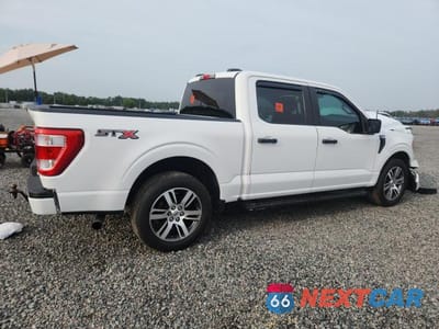 Trzecie zdjęcie samochodu z tyłu: 2021 FORD F150 SUPERCREW VIN:1FTEW1CP4MFA36554 - miniatura