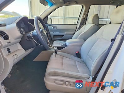 Zdjęcie 7 z 13 samochodu: 2011 HONDA PILOT EX VIN:5FNYF3H40BB033689 - miniatura