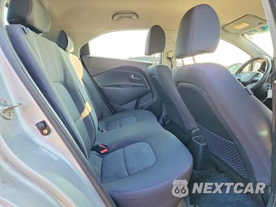 Zdjęcie 10 z 12 samochodu: 2013 KIA RIO LX VIN:KNADM5A38D6181716 - miniatura