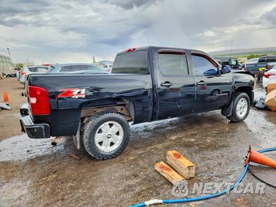 Trzecie zdjęcie samochodu z tyłu: 2010 CHEVROLET SILVERADO K1500 LT VIN:3GCRKSE33AG297620 - miniatura