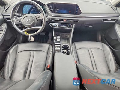 Zdjęcie 8 z 12 samochodu: 2021 HYUNDAI SONATA HYBRID LIMITED VIN:KMHL54JJ5MA026165 - miniatura