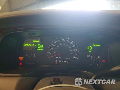 Zdjęcie 9 z 12 samochodu: 1999 LINCOLN TOWN CAR SIGNATURE VIN:1LNHM82W2XY718549 - miniatura