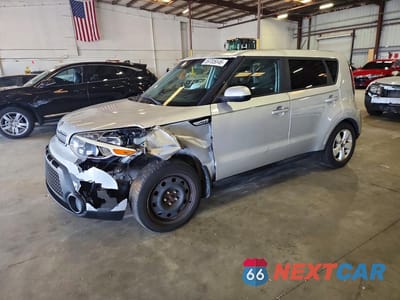 2017 KIA SOUL BASE KNDJN2A23H7457809 - główne zdjęcie licytacji z USA - miniatura