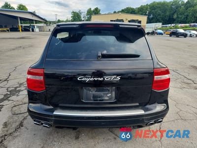 Zdjęcie 6 z 14 samochodu: 2010 PORSCHE CAYENNE GTS VIN:WP1AD2AP3ALA60255 - miniatura