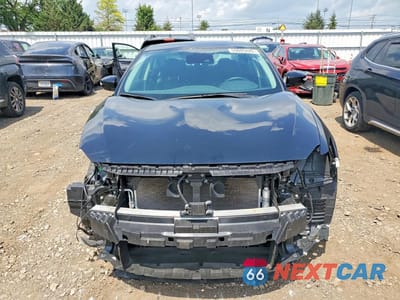 Piąte zdjęcie samochodu w środku: 2021 NISSAN MAXIMA SV VIN:1N4AA6CV7MC508018 - miniatura