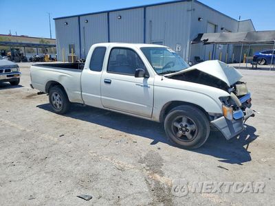 Czwarte zdjęcie samochodu z boku: 1998 TOYOTA TACOMA XTRACAB VIN:4TAVN52NXWZ057903 - miniatura