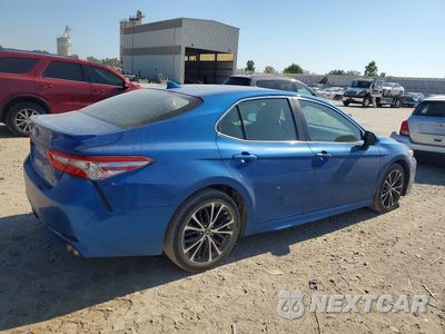 Trzecie zdjęcie samochodu z tyłu: 2019 TOYOTA CAMRY SE VIN:4T1B11HK6KU181758 - miniatura