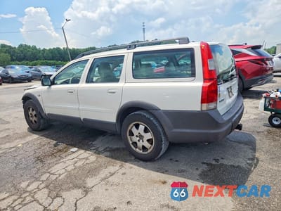 Drugie zdjęcie samochodu z przodu: 2002 VOLVO V70 XC VIN:YV1SZ58D421056792 - miniatura