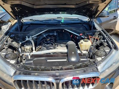 Zdjęcie 12 z 13 samochodu: 2018 BMW X5 SDRIVE35I VIN:5UXKR2C54J0Z17525 - miniatura