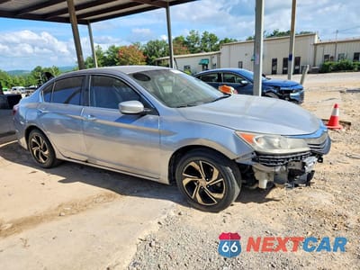 Czwarte zdjęcie samochodu z boku: 2016 HONDA ACCORD LX VIN:1HGCR2F38GA150816 - miniatura