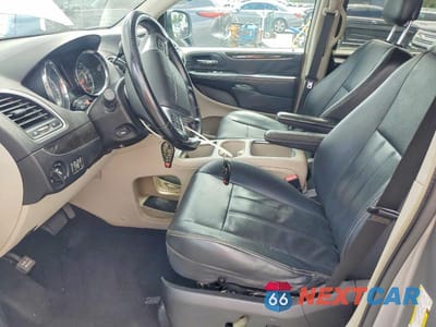 Zdjęcie 7 z 13 samochodu: 2013 CHRYSLER TOWN & COUNTRY TOURING L VIN:2C4RC1CG7DR660108 - miniatura