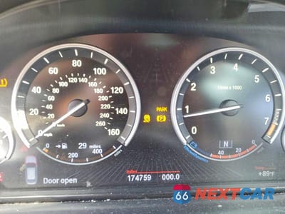 Zdjęcie 9 z 12 samochodu: 2013 BMW 535 XIGT VIN:WBASP2C55DC339314 - miniatura