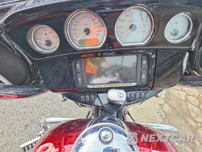 Zdjęcie 7 z 8 samochodu: 2017 HARLEY-DAVIDSON FLHXS STREET GLIDE SPECIAL VIN:1HD1KRC19HB622098 - miniatura