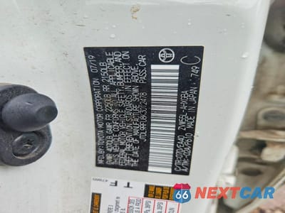 Zdjęcie 12 z 12 samochodu: 2019 TOYOTA PRIUS XLE AWD-E VIN:JTDL9RFU8K3012478 - miniatura