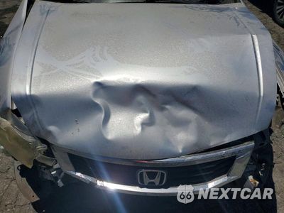 Zdjęcie 11 z 12 samochodu: 2009 HONDA ACCORD LXP VIN:1HGCP26449A186732 - miniatura