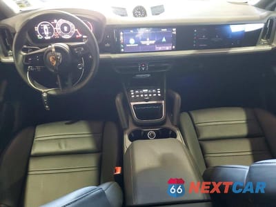 Zdjęcie 8 z 14 samochodu: 2026 PORSCHE CAYENNE COUPE VIN:WP1BA2AY9TDA35072 - miniatura