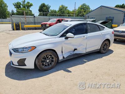2020 FORD FUSION S 3FA6P0G77LR259345 - główne zdjęcie licytacji z USA - miniatura