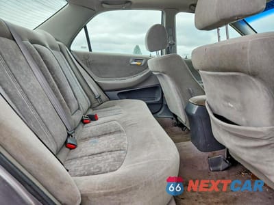 Zdjęcie 10 z 12 samochodu: 2000 HONDA ACCORD EX VIN:JHMCG5652YC019604 - miniatura