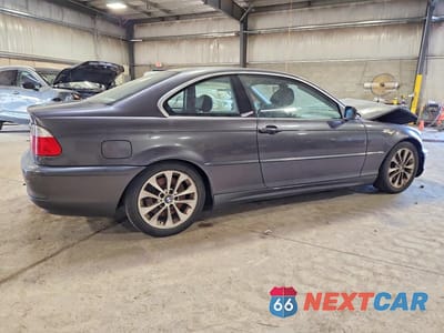 Trzecie zdjęcie samochodu z tyłu: 2005 BMW 330 CI VIN:WBABD53485PL15780 - miniatura