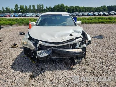 Piąte zdjęcie samochodu w środku: 2015 NISSAN ALTIMA 2.5 S VIN:1N4AL3AP2FC595035 - miniatura