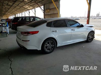 Trzecie zdjęcie samochodu z tyłu: 2020 KIA OPTIMA LX VIN:5XXGT4L39LG423214 - miniatura