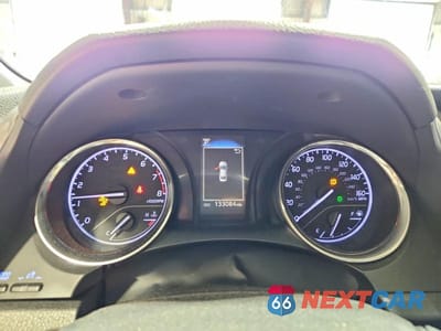 Zdjęcie 9 z 12 samochodu: 2019 TOYOTA CAMRY SE VIN:4T1B11HK6KU729242 - miniatura
