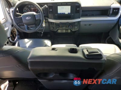 Zdjęcie 8 z 13 samochodu: 2024 FORD F250 SUPER DUTY VIN:1FT7W2BAXREE28057 - miniatura