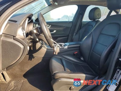 Zdjęcie 7 z 12 samochodu: 2015 MERCEDES-BENZ C 300 4MATIC VIN:55SWF4KB6FU056676 - miniatura