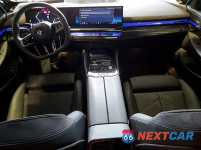 Zdjęcie 8 z 13 samochodu: 2025 BMW 540 XI VIN:WBA63FJ08SCU15519 - miniatura