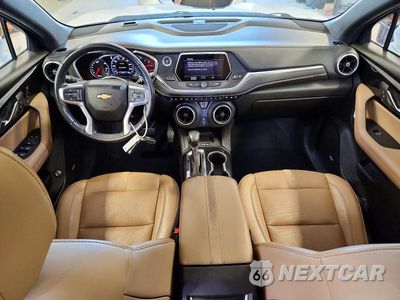 Zdjęcie 8 z 12 samochodu: 2020 CHEVROLET BLAZER PREMIER VIN:3GNKBLRS8LS625596 - miniatura