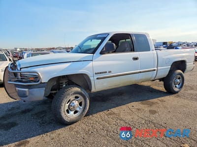2001 DODGE RAM 2500 1B7KF23Z91J213442 - główne zdjęcie licytacji z USA - miniatura