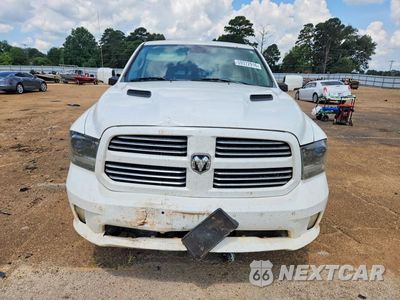Piąte zdjęcie samochodu w środku: 2015 RAM 1500 SPORT VIN:1C6RR7MT1FS701113 - miniatura