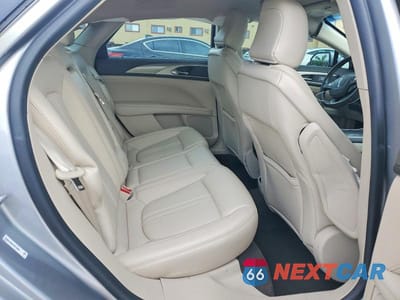 Zdjęcie 10 z 12 samochodu: 2020 LINCOLN MKZ VIN:3LN6L5A94LR612889 - miniatura