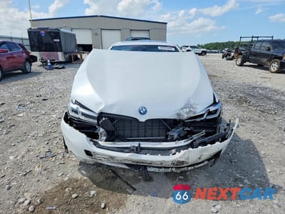 Piąte zdjęcie samochodu w środku: 2023 BMW 530XE VIN:WBA33AG09PCM09829 - miniatura