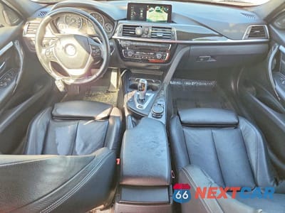 Zdjęcie 8 z 12 samochodu: 2017 BMW 330E VIN:WBA8E1C5XHK480160 - miniatura