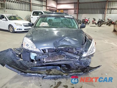 Piąte zdjęcie samochodu w środku: 2003 HONDA ACCORD EX VIN:1HGCM566X3A088694 - miniatura