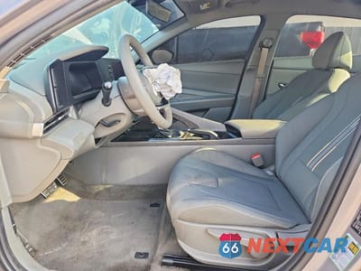 Zdjęcie 7 z 12 samochodu: 2025 HYUNDAI ELANTRA SEL SPORT VIN:KMHLM4DG3SU000761 - miniatura