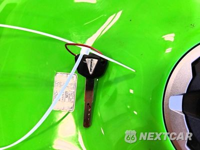 Zdjęcie 8 z 9 samochodu: 2025 KAWASAKI ZX636 K VIN:JKBZXJK18SA007120 - miniatura