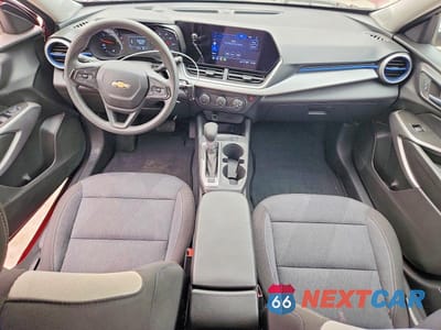 Zdjęcie 8 z 13 samochodu: 2024 CHEVROLET TRAX LS VIN:KL77LFE21RC095311 - miniatura
